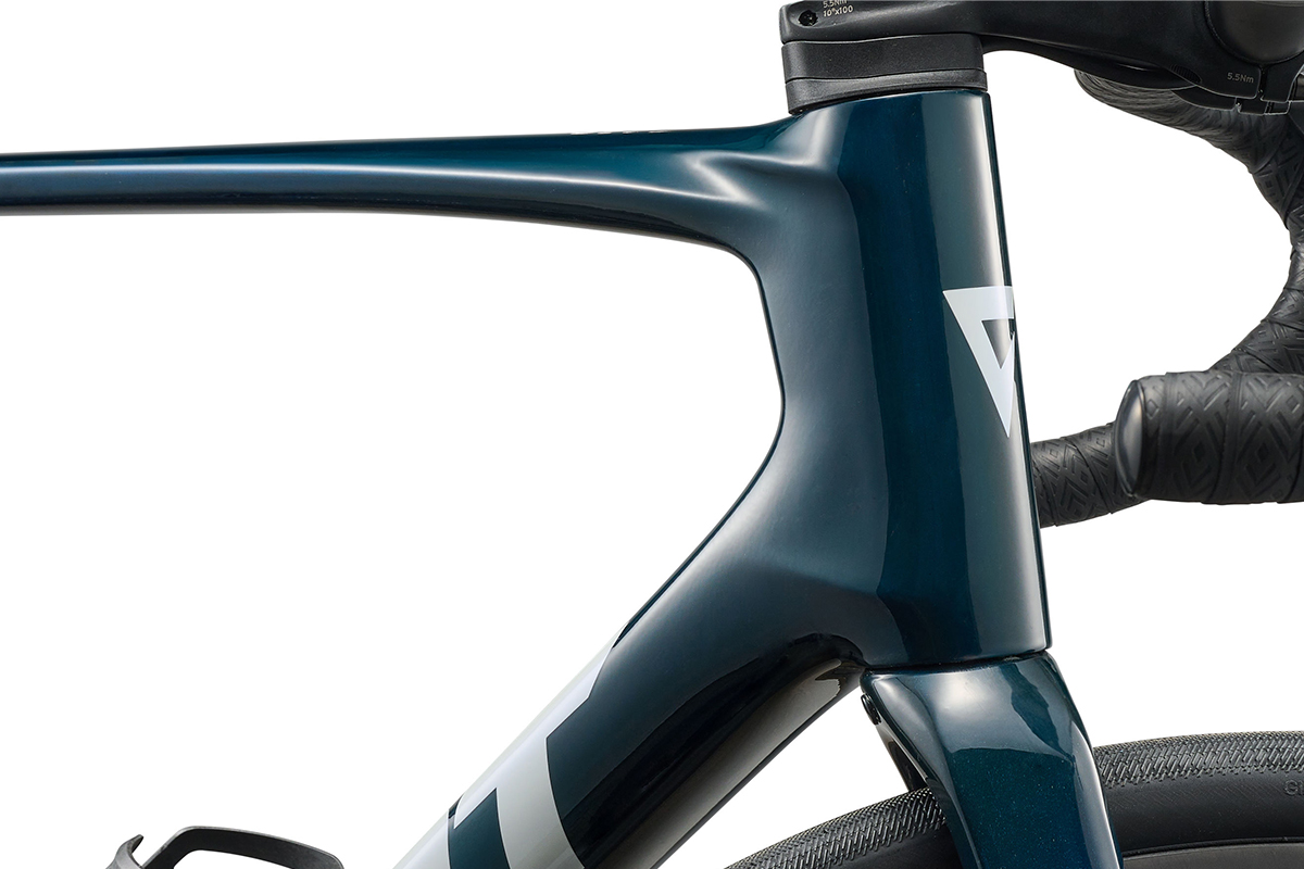 Defy Advanced Pro 0