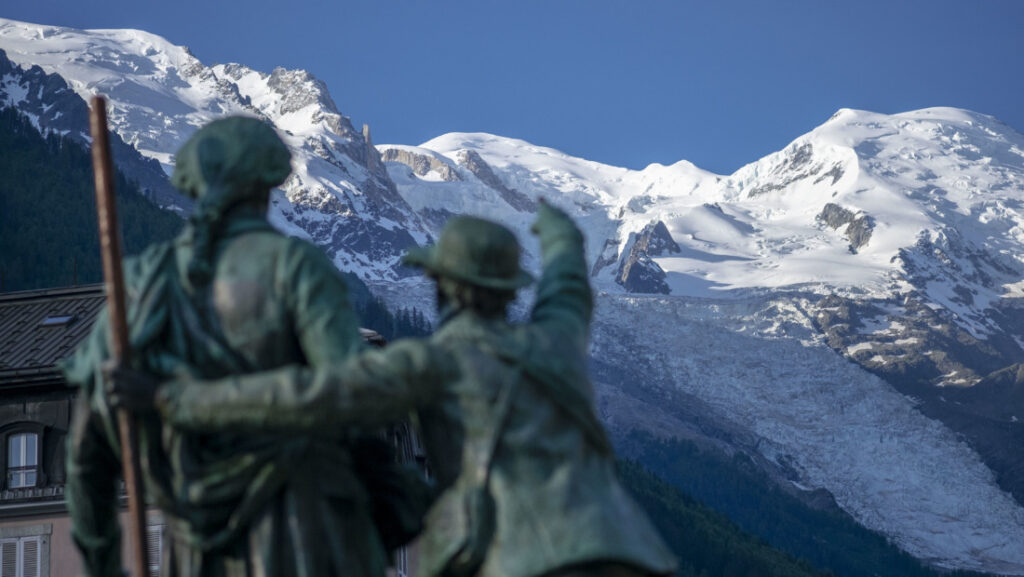 Tour du mont blanc Moustache