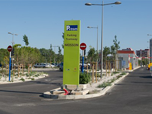 Piste cyclables Montpelier : Véloparc Montpellier Mosson ligne 1 et ligne 3 de Tramway