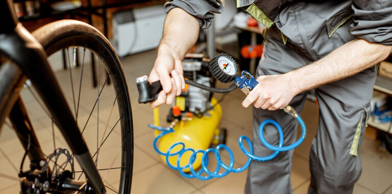 réparateur de vélo