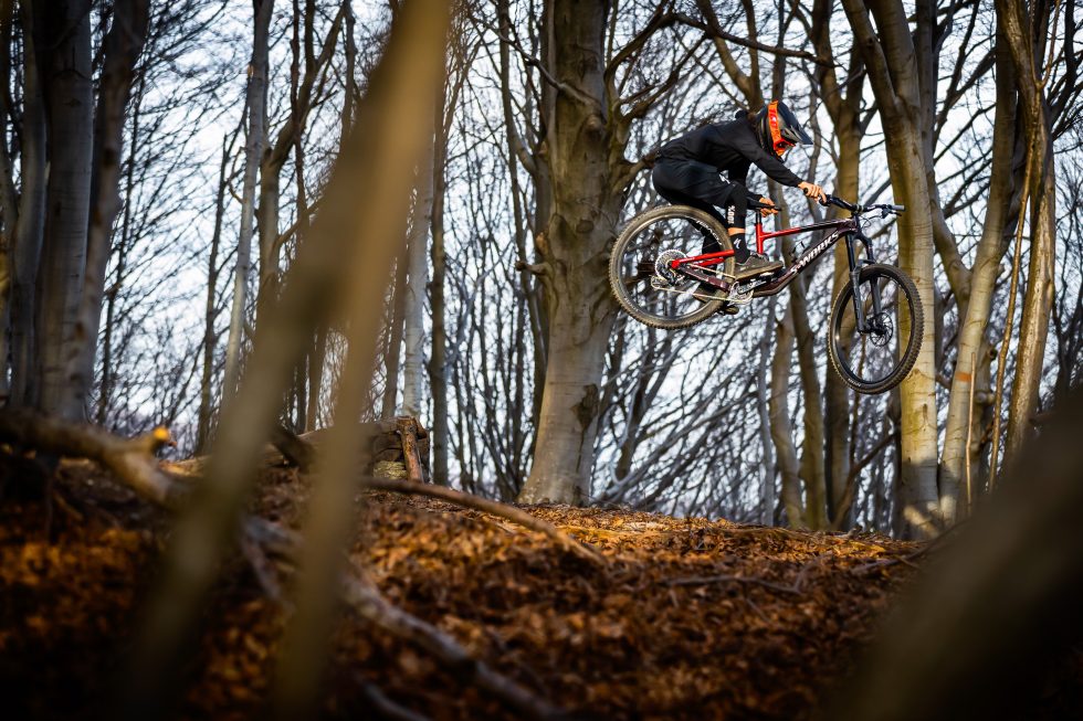 VTT électrique semi-rigide ou tout suspendu ?