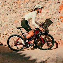 Découvrez nos vélos de route disponibles immédiatement