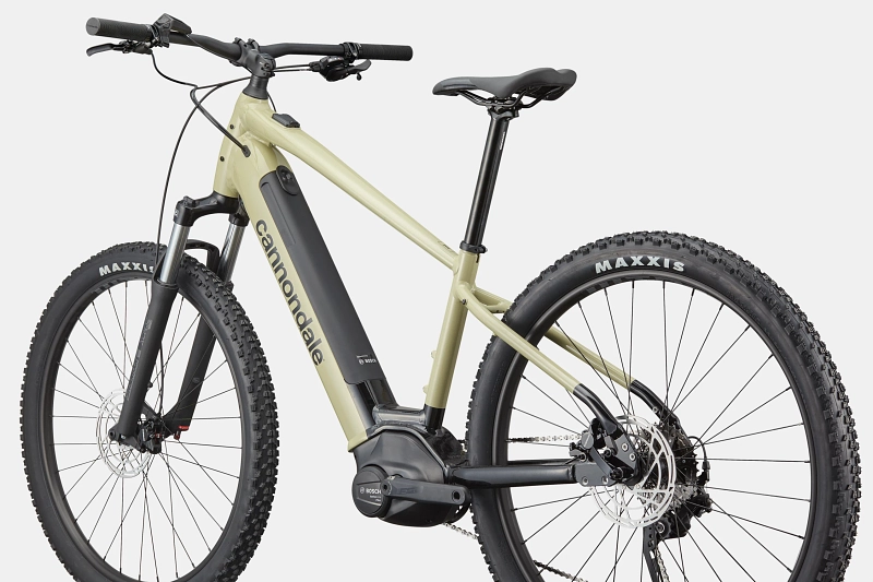 Trail Neo 4